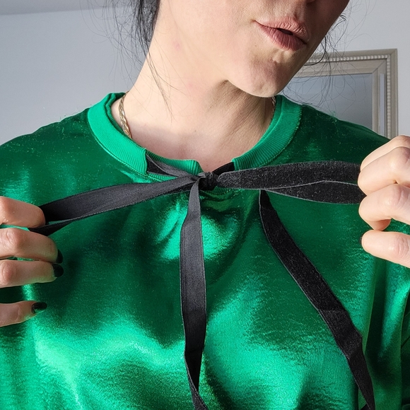 GORGEOUS Green crop top size M - Picture 7 of 7